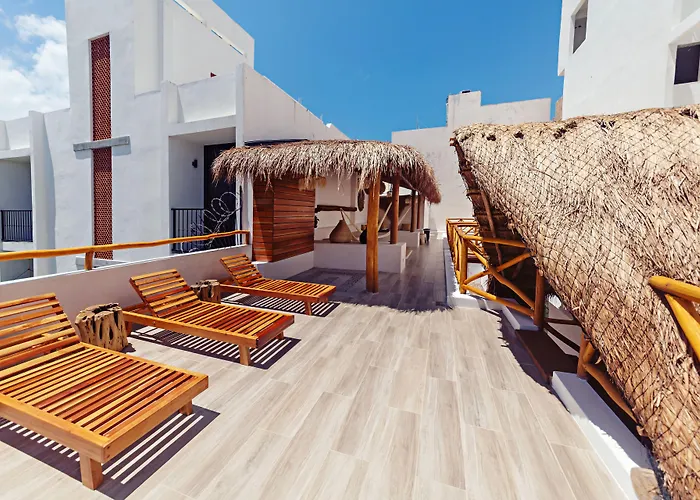 Verandah Apartment